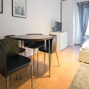 Studio met een King Size Bed